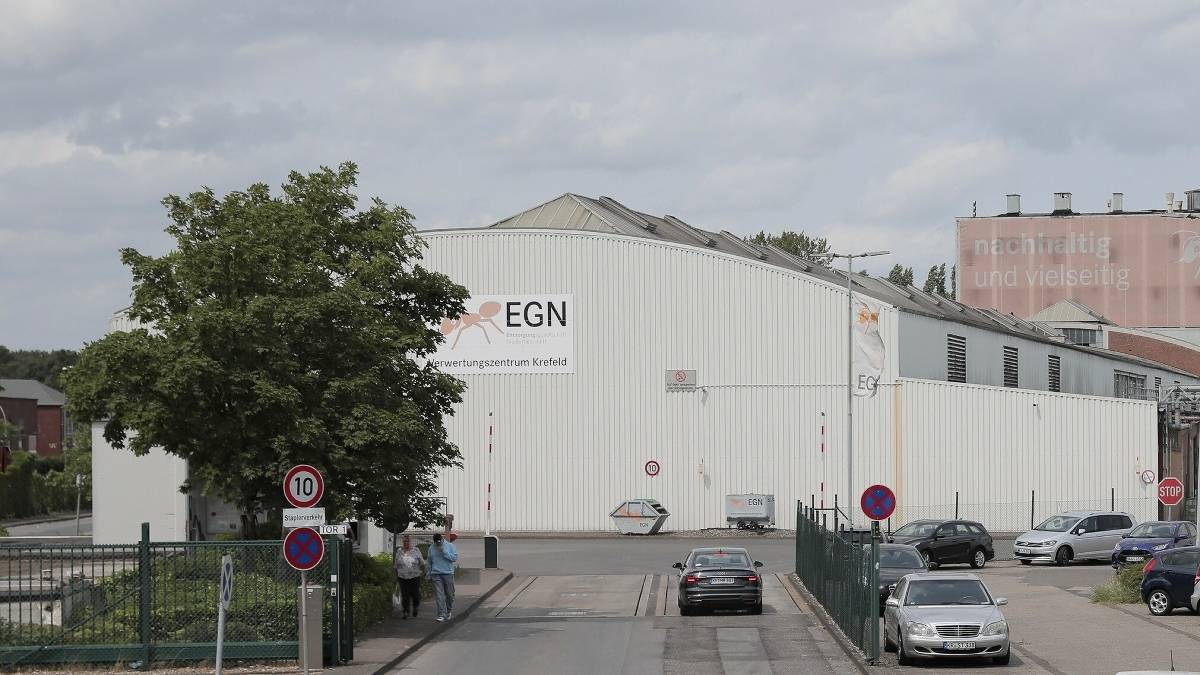 Einfahrt zum Verwertungszentrum Krefeld